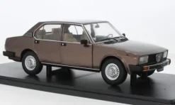 Alfa Romeo Alfetta Berlina 2000 TD, braun, 1979, 1:18, Mitica