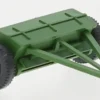Anhänger Walzen-Düngestreuer, grün, 1:87, Wiking