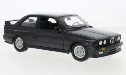 BMW M3 Evo (E30), dunkelblau, 1989, 1:18, Minichamps