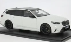 BMW M5 (G99), weiss, 1:18, Solido