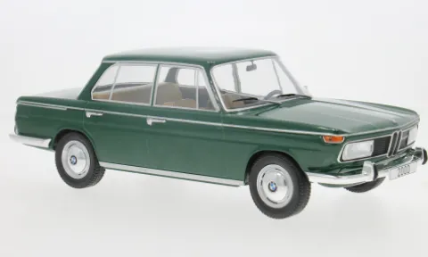 BMW 2000 (Typ 121), dunkelgrün, 1966, 1:18, MCG