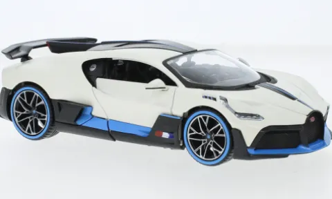 Bugatti Divo, weiss/hellblau, 1:24, Maisto