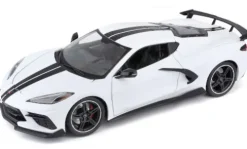 Chevrolet Corvette Stingray (C8), weiss/schwarz, 2020, 1:18, Maisto