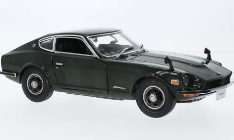 Datsun Fairlady Z (S30), dunkelgrün, 1970, 1:18, Sun Star