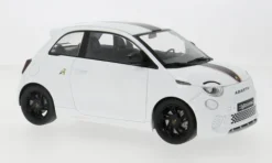 Fiat 500e Abarth, weiss, 2024, 1:18, MCG