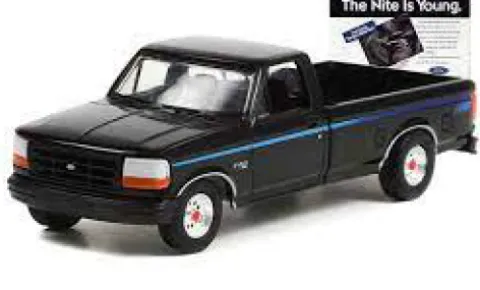 Ford F-150 Nite Edition, schwarz, 1992, 1:64, Greenlight