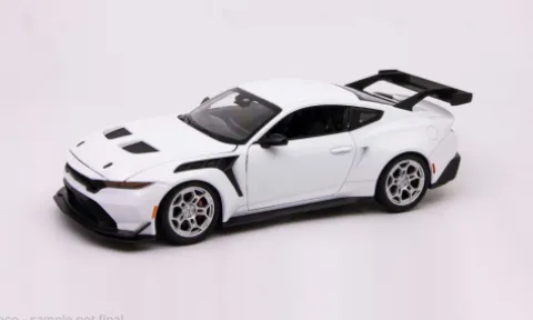 Ford Mustang GTD, weiss, 1:24, Welly
