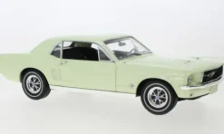 Ford Mustang, hellgrün, 1968, 1:18, Greenlight
