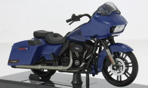 Harley Davidson CVO Road Glide, blau, 2022, 1:18, Maisto
