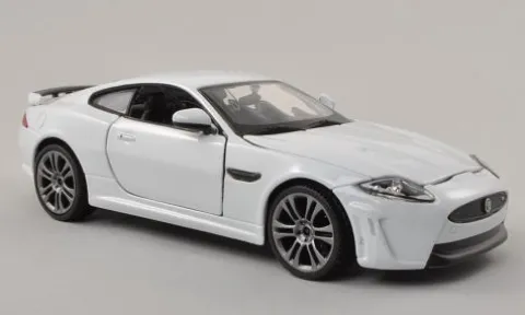 Jaguar XKR-S, weiss, 1:24, Bburago