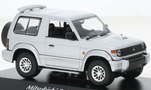 Mitsubishi Pajero SWB, silber, 1991, 1:43, Maxichamps