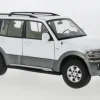 Mitsubishi Pajero V73, weiss, 1:18, Sun Star