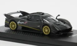 Pagani Huayra R, schwarz/carbon, 1:64, Tarmac Works