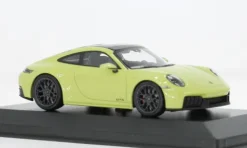 Porsche 911 Carrera GTS, gelb, 2024, 1:43, Minichamps