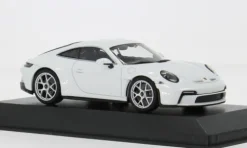 Porsche 911 (992) S/T, weiss, 2023, 1:43, Minichamps