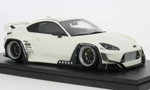 Toyota GR 86, weiss, 2023, 1:18, GT Spirit