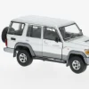 Toyota Land Cruiser LC76, silber, 1:64, BM Creations