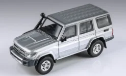 Toyota Land Cruiser 76, silber, 1:64, Para64