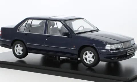 Volvo 960, dunkelblau, 1996, 1:18, Triple 9 Collection