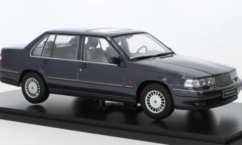 Volvo 960, lila, 1996, 1:18, Triple 9 Collection