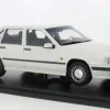 Volvo 850, weiss, 1993, 1:18, Triple 9 Collection