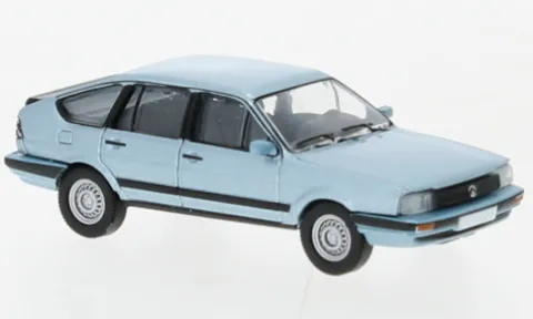VW Passat B2 Trophy, hellblau, 1985, 1:87, PCX87